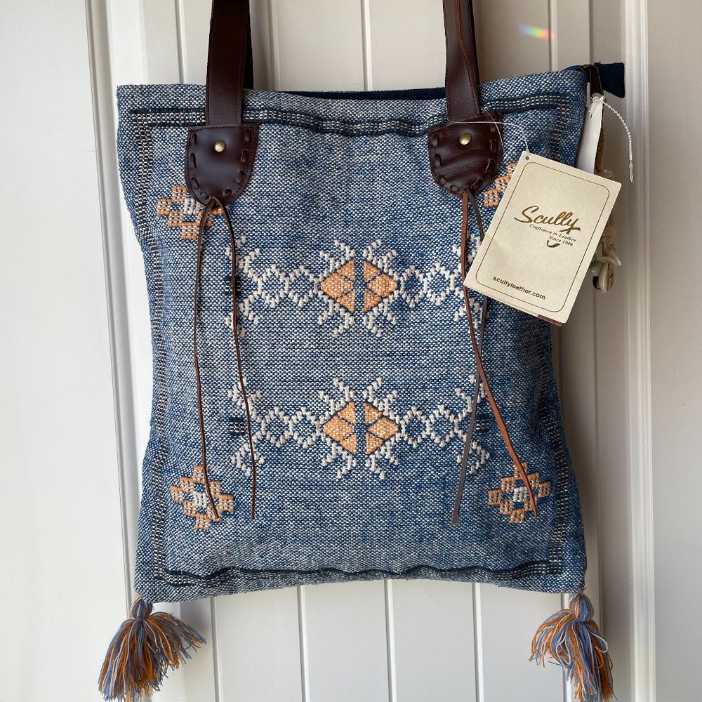 NWT Sundance Boho Shoulder Bag with Southwest Motif